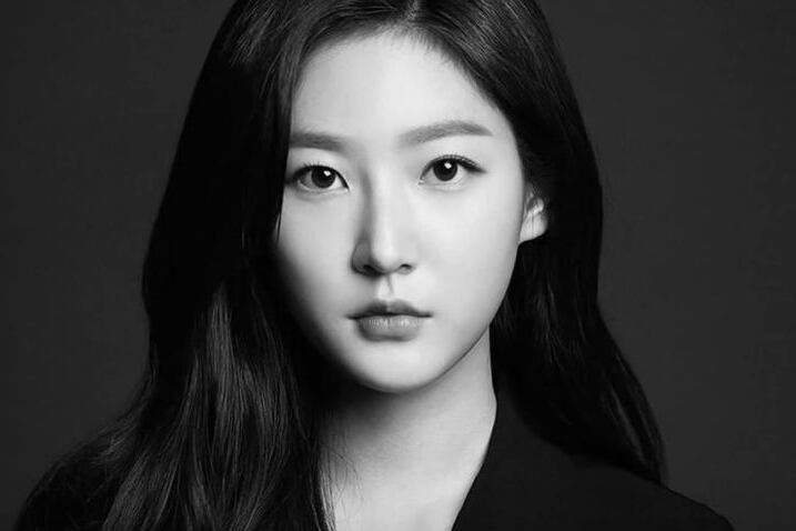 <b>김새론 유족</b> 측, 이진호 고소…김수현에 <b>법적대응</b>도