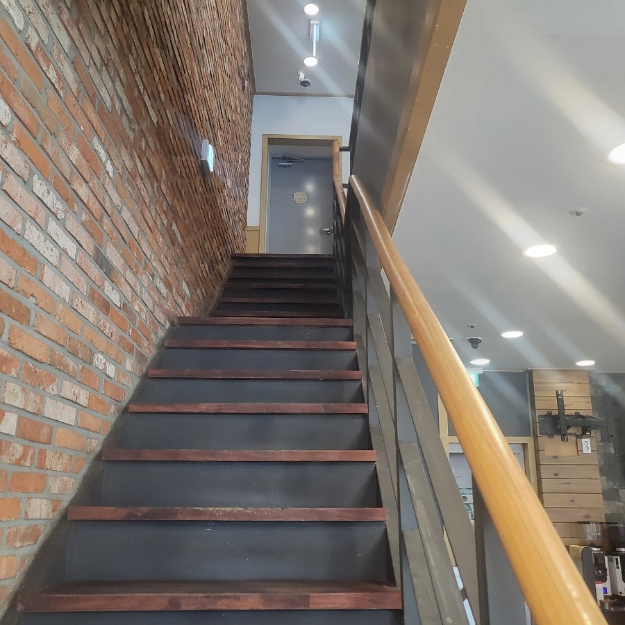 카페 인 더 문 율량점 사진 6