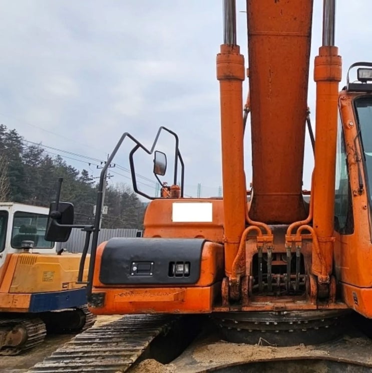 두산 DX300LC 2012년식 3850만원 판매합니다. 두산 DX300LC 2012년식 3850만원 판매합니다.