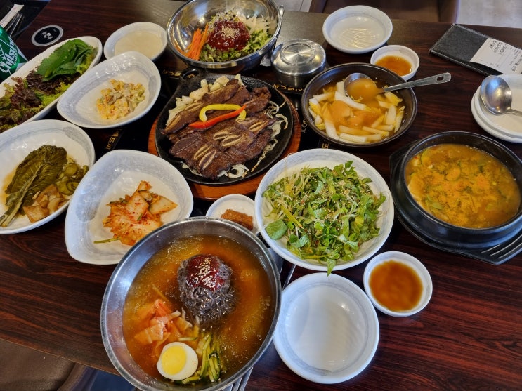  진천동맛집 식당이백도씨 구워나오는 LA갈비가 좋아요!