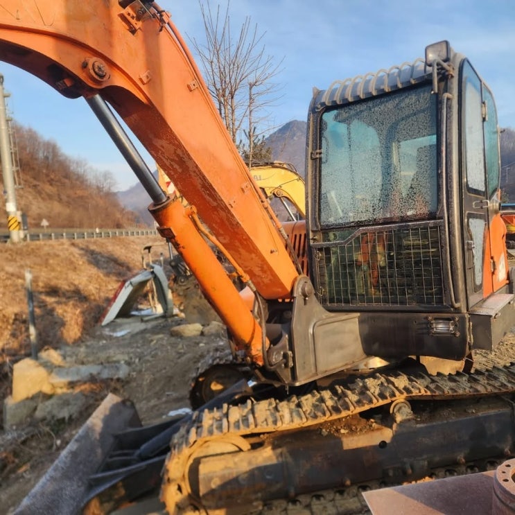 두산 DX55LC 2016년식 1700만원 판매합니다. 두산 DX55LC 2016년식 1700만원 판매합니다.