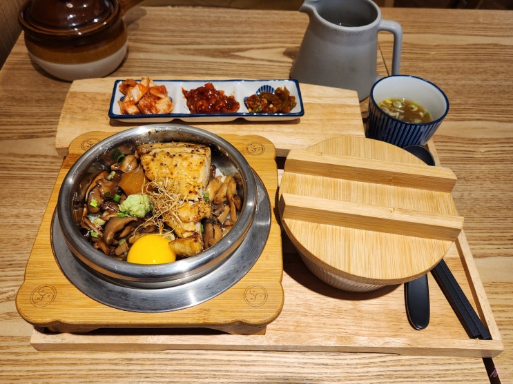  내돈내산 [신당] 다락솥 - 혼밥하기 좋은 솥밥집
