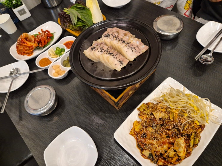  성남 신흥역 맛집 이마트 근처 가성비 좋은 불낙지양보쌈군