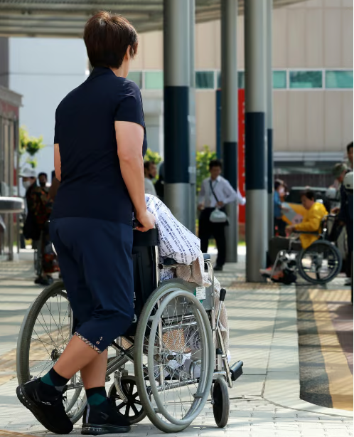 '경상환자' 잡으면 차보험료, 매년 3%↓… 당국, 긴급처방 내렸다 '경상환자' 잡으면 차보험료, 매년 3%↓… 당국, 긴급처방 내렸다