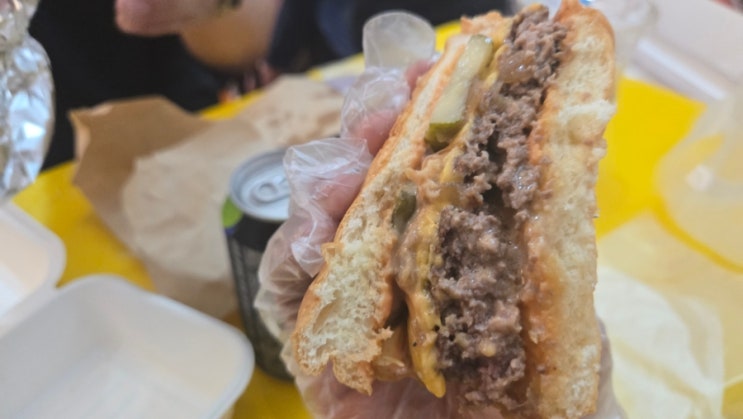 [용산구 이태원동] 벅벅 이태원점 - 감자튀김과 치즈 버거가 맛있는 수제버거 맛집