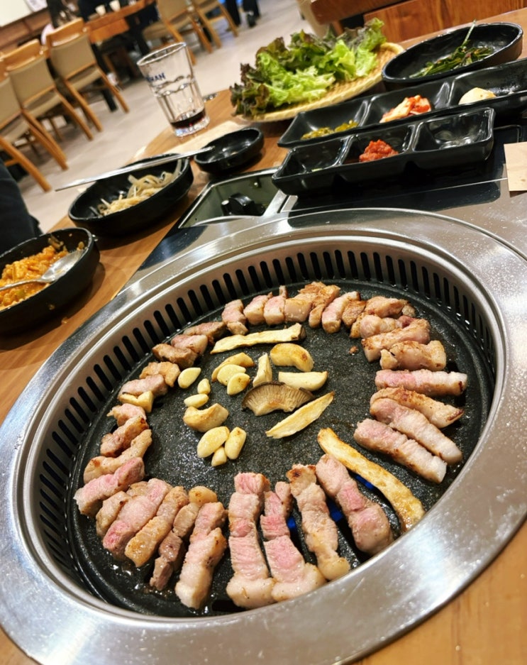  안양 삼겹살 <한도전> 평촌 트리지아 삼겹살 맛집에서 육질좋은 된장삼겹 드세요~