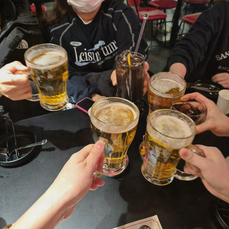  [맛집리뷰] 신촌 산산바베큐치킨, 맛있고 분위기 좋은 저녁 회식 장소