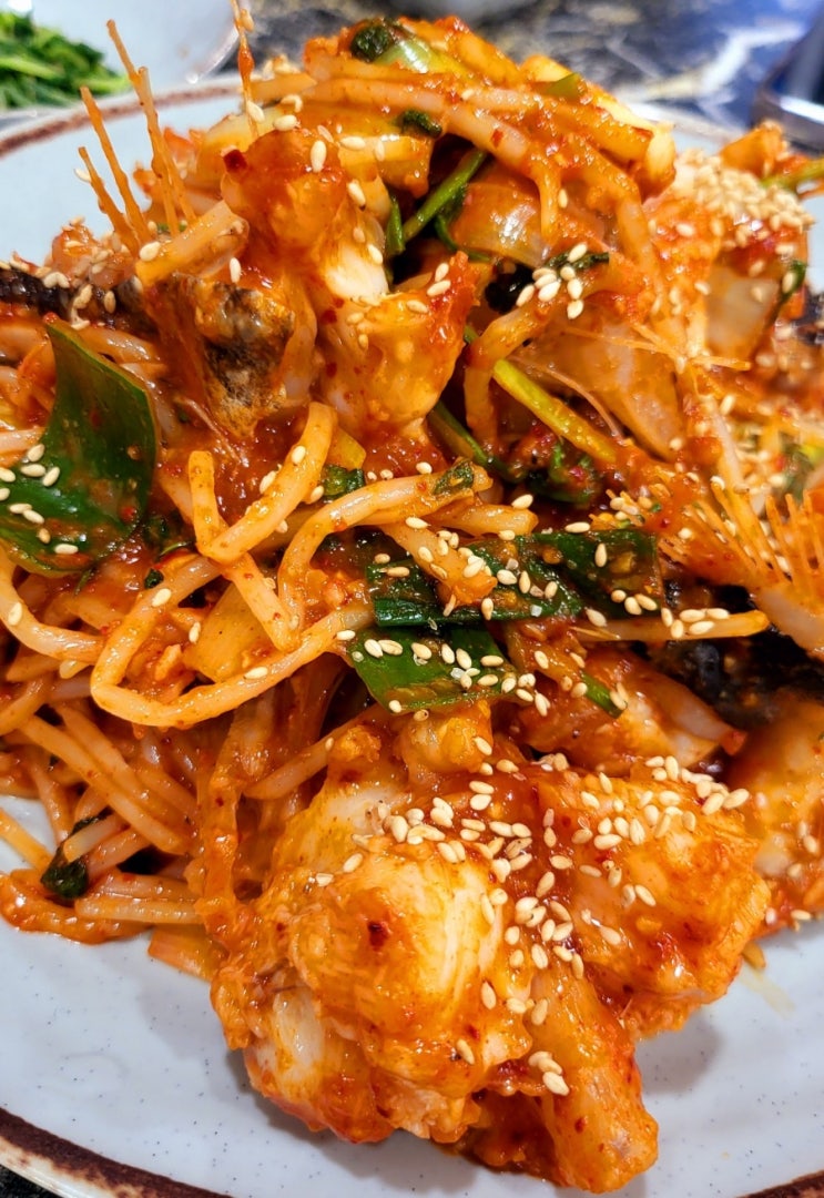  [장유율하]싱싱한 생아구로 만드는 아구찜 맛집 '뿌리아구'