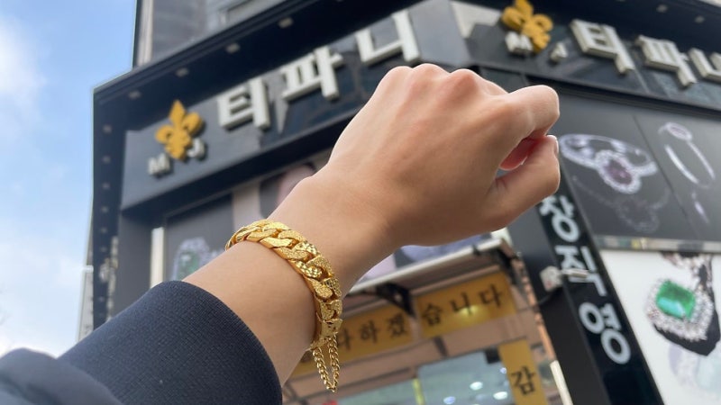 남자 10돈, 20돈, 30돈, 100돈 금팔찌 (30돈 금팔찌가 베스트다.)