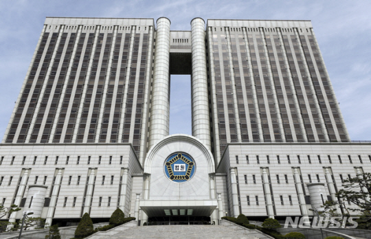 이혼한 전처와 아들 모두 피살…사망보험금은 누가 받나 이혼한 전처와 아들 모두 피살…사망보험금은 누가 받나