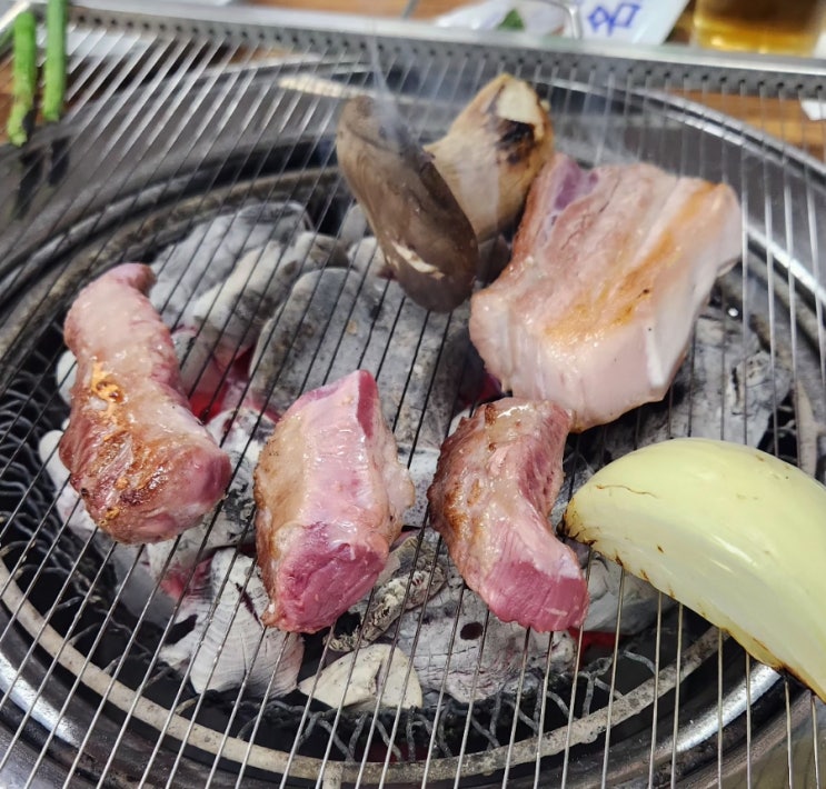  인천 연수역 , 원인재역 고기 & 삼겹살 & 갈매기살 맛집 "마포소금구이"