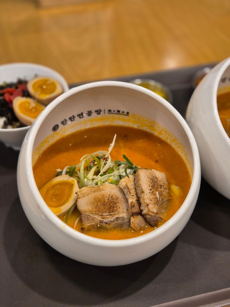  별내 파라곤스퀘어 탄탄멘 맛집 탄탄면공방에서 차슈탄탄면 먹고 왔어요