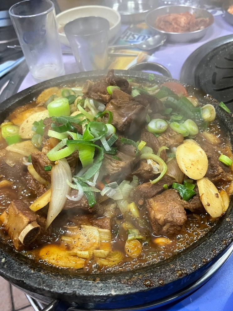  제주 서귀포 도민맛집 노포감성 갈비찜 & 삼겹살 맛집 "골목깡통구이"