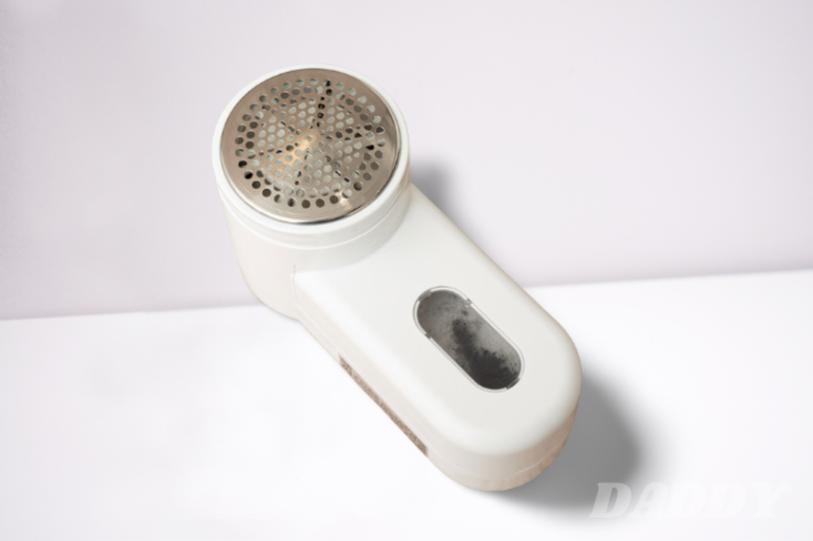 다이소 보풀제거기 5000원 저렴하지만 성능 좋은 가성비 아이템일까? 다이소 보풀제거기 5000원 저렴하지만 성능 좋은 가성비 아이템일까?