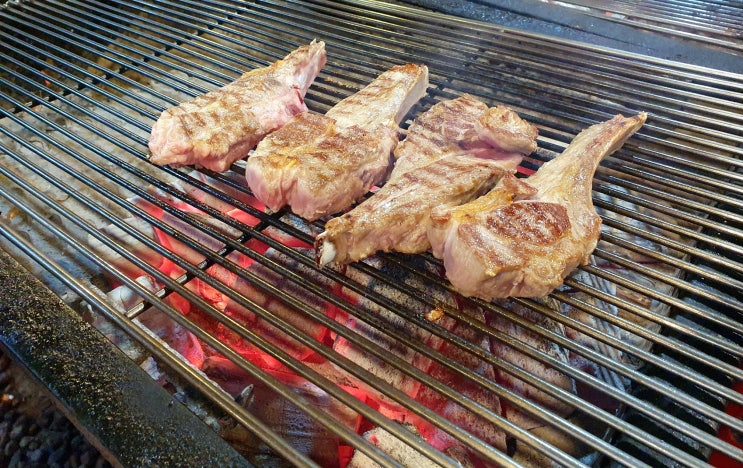  청계산고기집 어울더울 청계산점 청계산맛집 감동