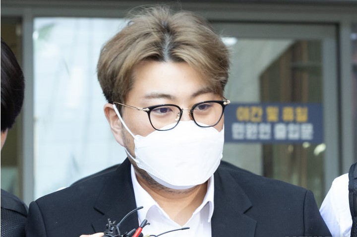 <b>김호중</b>, <b>음주 뺑소니 항소심</b> 2차 공판…19일 변론 종결될까