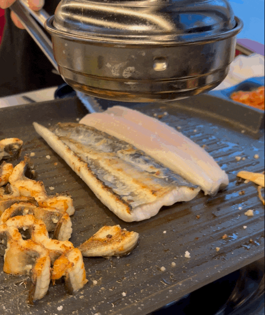  광주 진월동 맛집 백분민물장어 : 장어무한리필집. 국내산 민물장어를 무제한으로!