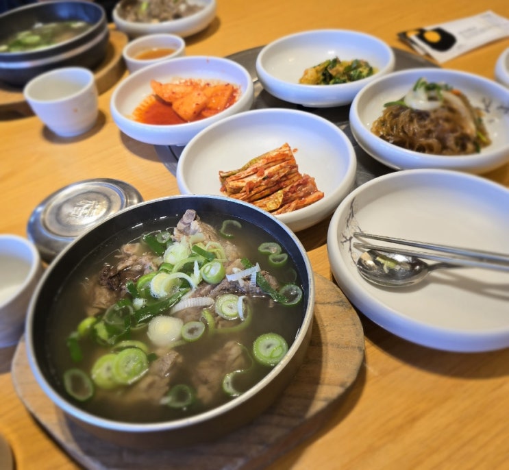  갈비탕. 고양동 강강술래.
