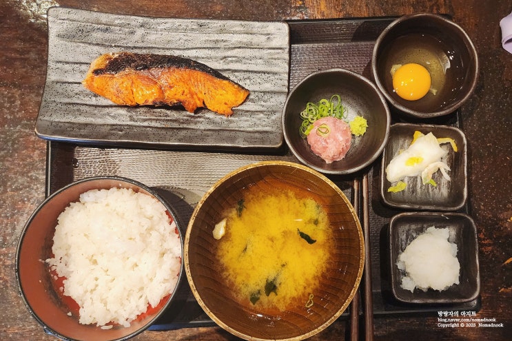  신주쿠가성비식당 일본 가정식백반 신파치식당