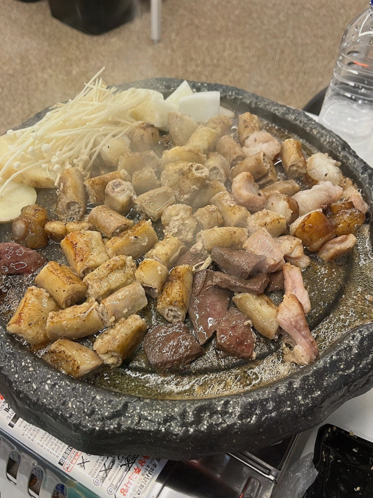  충주곱창, 합리적인 가격에 푸짐한 한우곱창