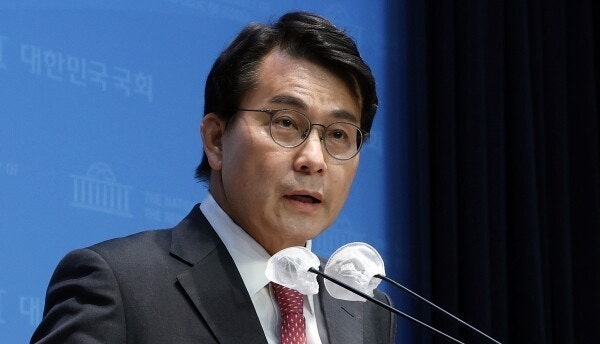국민의힘 국회의원 윤상현 프로필 나이 고향 학력 경력 재산 "이재명은 엑스맨"