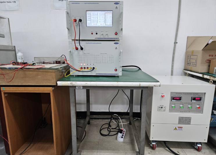  서지발생기, 삼상용 서지장비 10KV(삼상AC500V, 50A) 대응 규격 : IEC61000-4-5, EN61000-4-5, SUG61005TAXK, SUG-CDN-310