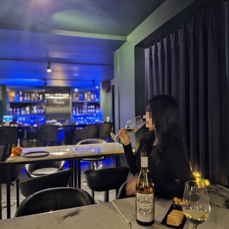  이태원 술집 분위기 좋은 바모스바 Vamos Bar