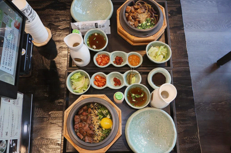  가족과 함께하는 범계 맛집, 솔솥 범계점의 스테이크솥밥