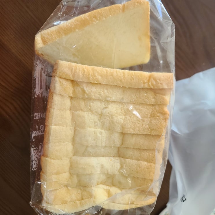  신촌 식빵 맛집 김진환 제과점 3월 식빵 가격 인상 내돈내산 후기