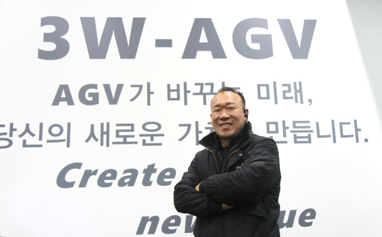 차세대 물류 자동화 이끌 무인 삼방향지게차 3W-AGV 업그레이드 완료한 디와이로보틱스 (ft. 대리점 모집)