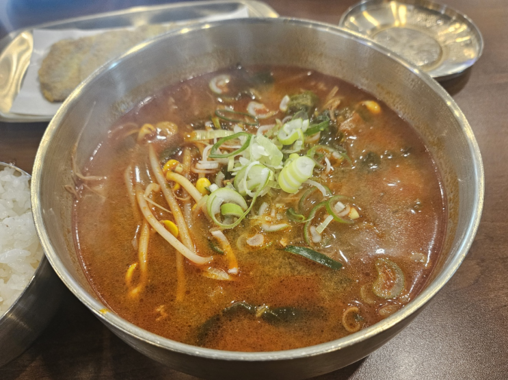  산본역 24시간 영업 식당! 해장부터, 술안주로도 가능한 육전국밥 산본점