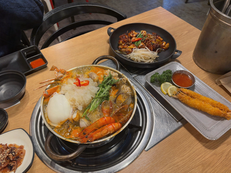  어쭈 서면본점, 신선한 해물 맛집에서 즐기는 서면맛집