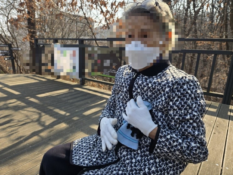 둘레길에서 뜨개 하다 90세 뜨개 선배님을 만났어요