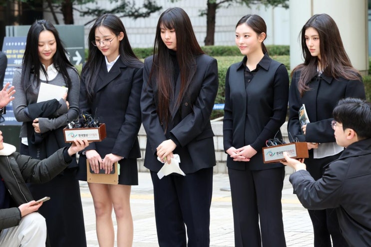  법원, 임시적으로 뉴진스(NJZ)의 독자적인 활동은 불가능 판결 - 전속계약이 유효하게 존속하다고 판단하여 가처분 신청 인용 결정, 뉴진스측, 이의 제기할 것
