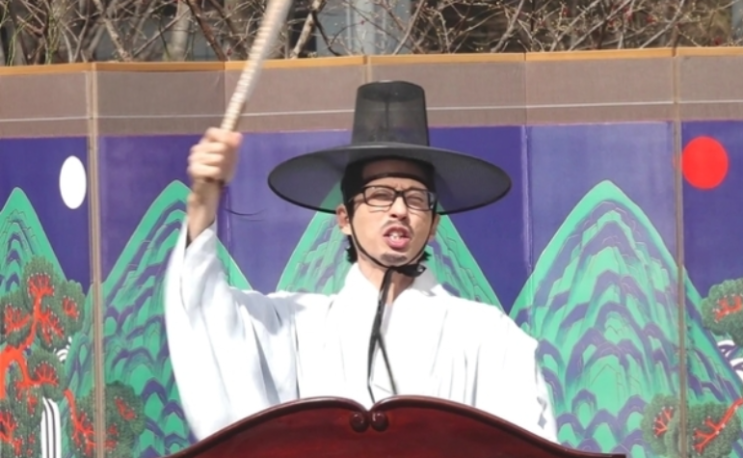 <b>무한도전</b>이 다시 돌아온다고? <b>유재석</b>의 <b>기습공격</b>, 진짜 부활인가