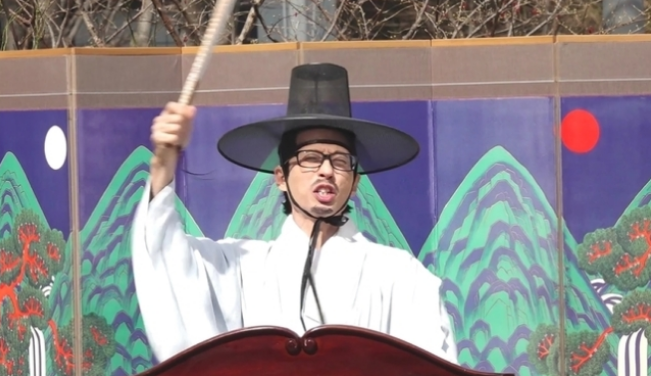 ‘<b>무한도전</b>’ 16년 만에 전격 부활! <b>유재석</b>, <b>박명수</b> 대신 깜짝... 