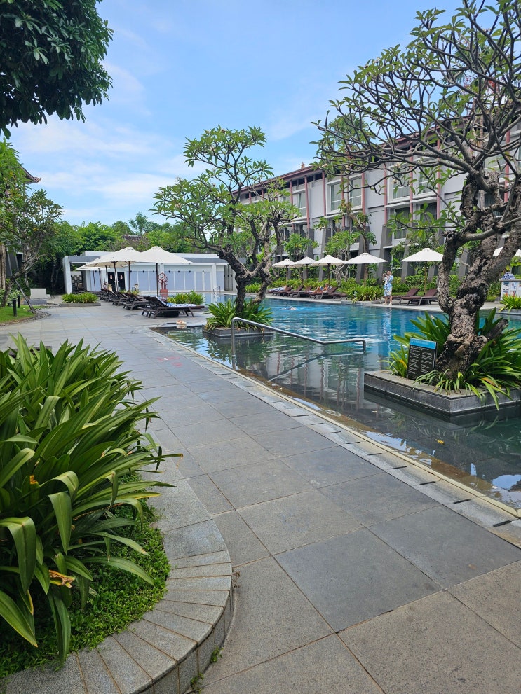  [발리/쿠타] 응우라라이 공항 근처 힐튼 가든 인 발리 (Hilton garden inn bali) 투숙후기