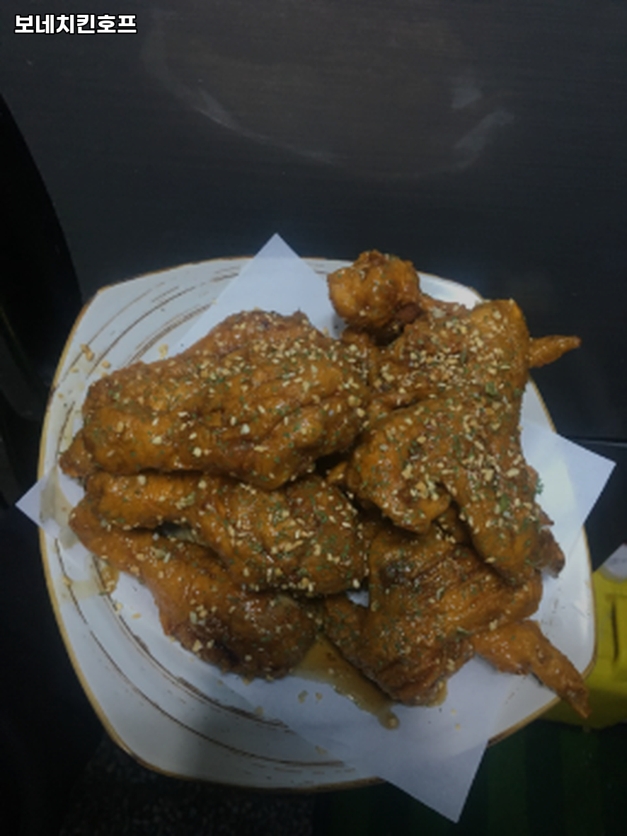 보네치킨&호프 사진 1