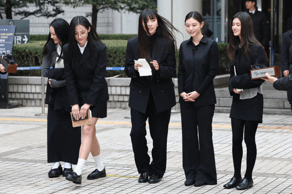 (속보)<b>뉴진스</b> 멤버들, <b>독자 활동 금지</b> 판결… 법원의 결정은?