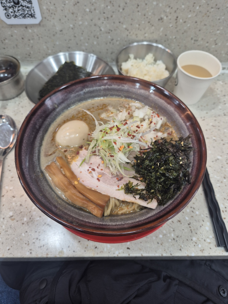  [의왕시 내손동] 라멘구락부 (카라이농후니보시, 농도와 맛에서 체급차이가 느껴지는 점심 한정 메뉴)