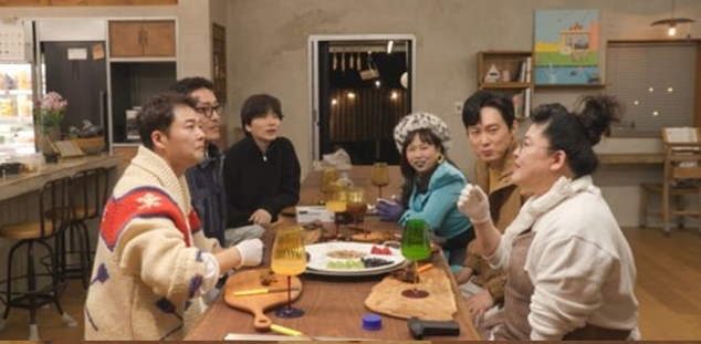 <b>이영자</b>, 내조의 여왕 다 됐네 "감독님 <b>황동주</b> 씨 <b>캐스팅</b> 해줘요... 