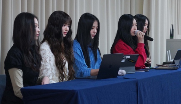 <b>뉴진스</b> 멤버들, 독자 활동 <b>불발</b>... 법원은 왜 어도어 손을... 