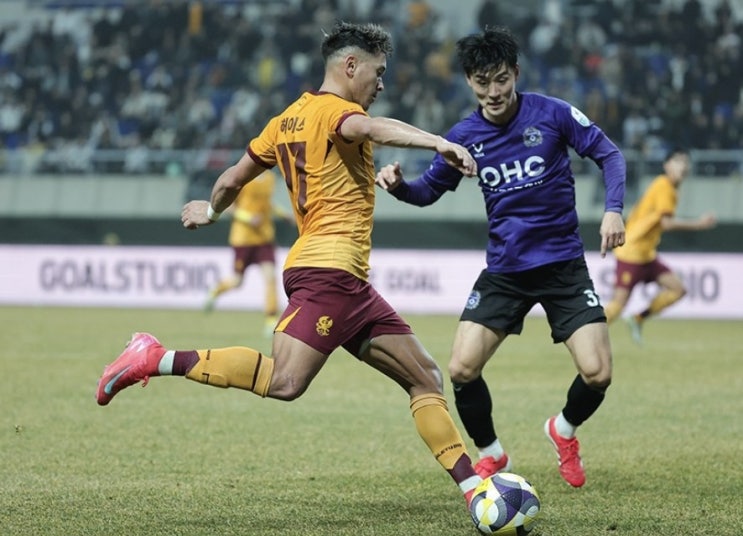2025시즌 K리그 국내 프로축구 연기 이월경기 광주FC 포항스틸러스 2025시즌 K리그 국내 프로축구 연기 이월경기 광주FC 포항스틸러스