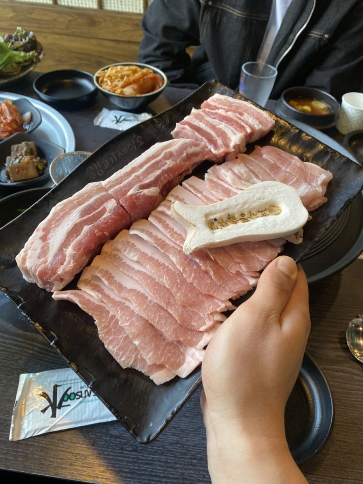  군산지곡동맛집 효자동솥뚜껑 저렴한 가격 푸짐한 양 군산 흑돼지 맛집 지곡동저녁추천 군산고기집 군산삼겹살 항정살맛집