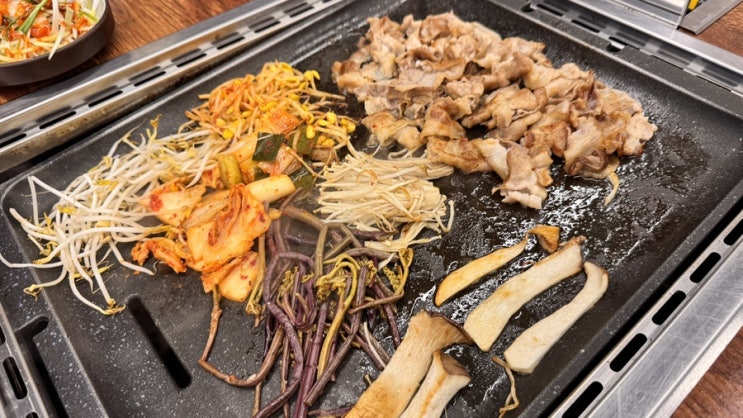  원주 고기집 신선한 샐러드바 흑풍대패삼겹