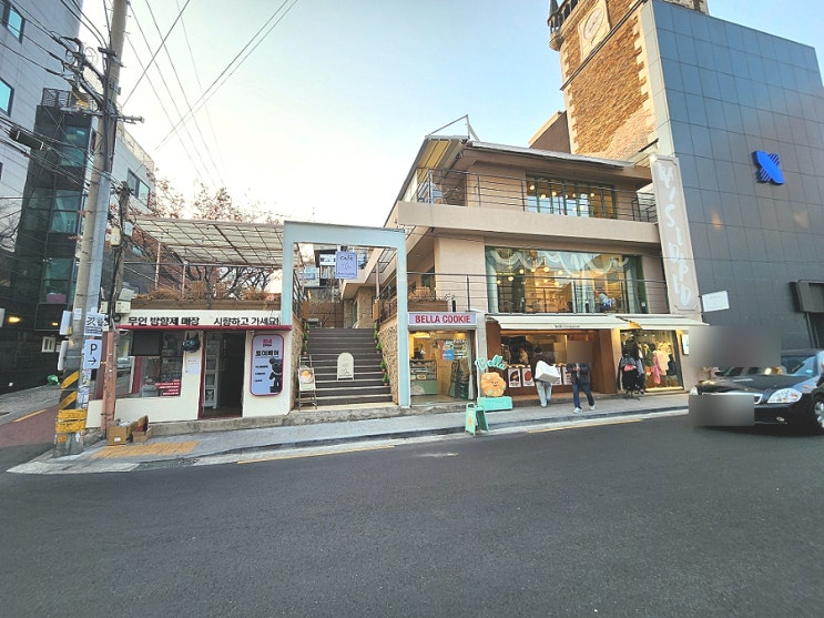  홍대 카페 허밍벨라 쉬폰 케이크
