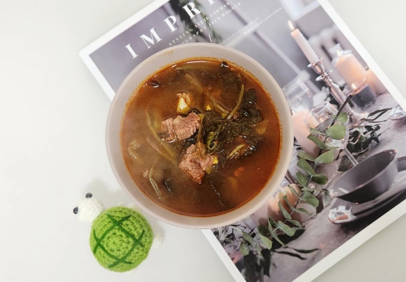 얼큰한 맛이 매력적인 소고기시래기해장국, 소고기시래기국 레시피