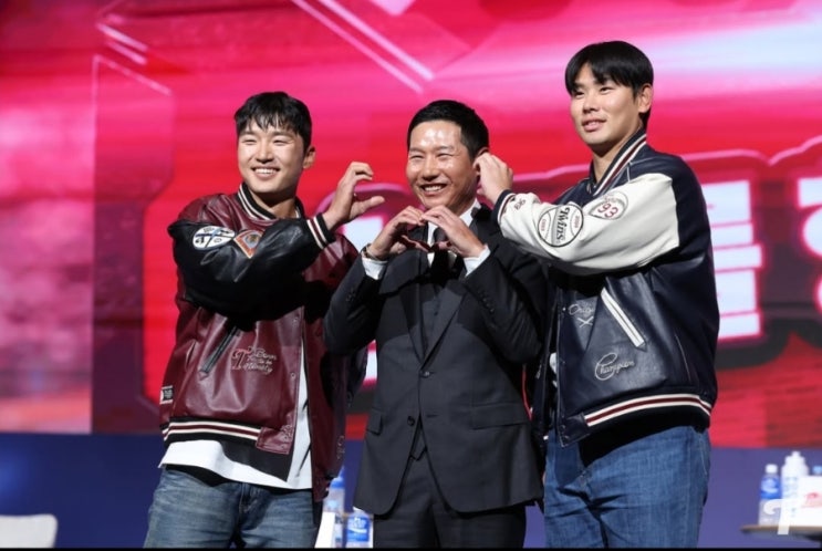 <b>LG</b> 트윈스, <b>선수단</b> 등번호 배번 엔트리 경기일정 "목표는 우승"