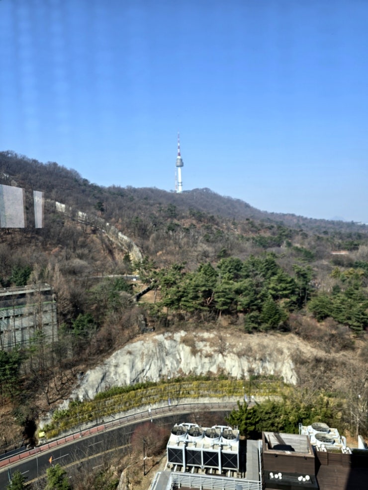 반얀트리클럽앤스파서울 문 바 사진 6