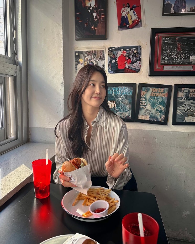  한지혜표 데일리룩! 40대 엄마들이 그대로 따라하고 싶은 패션이지만 정말 이렇게 우아해도 돼?